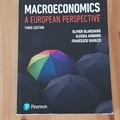 Livres / littérature : Macroeconomics - A European Perspective 